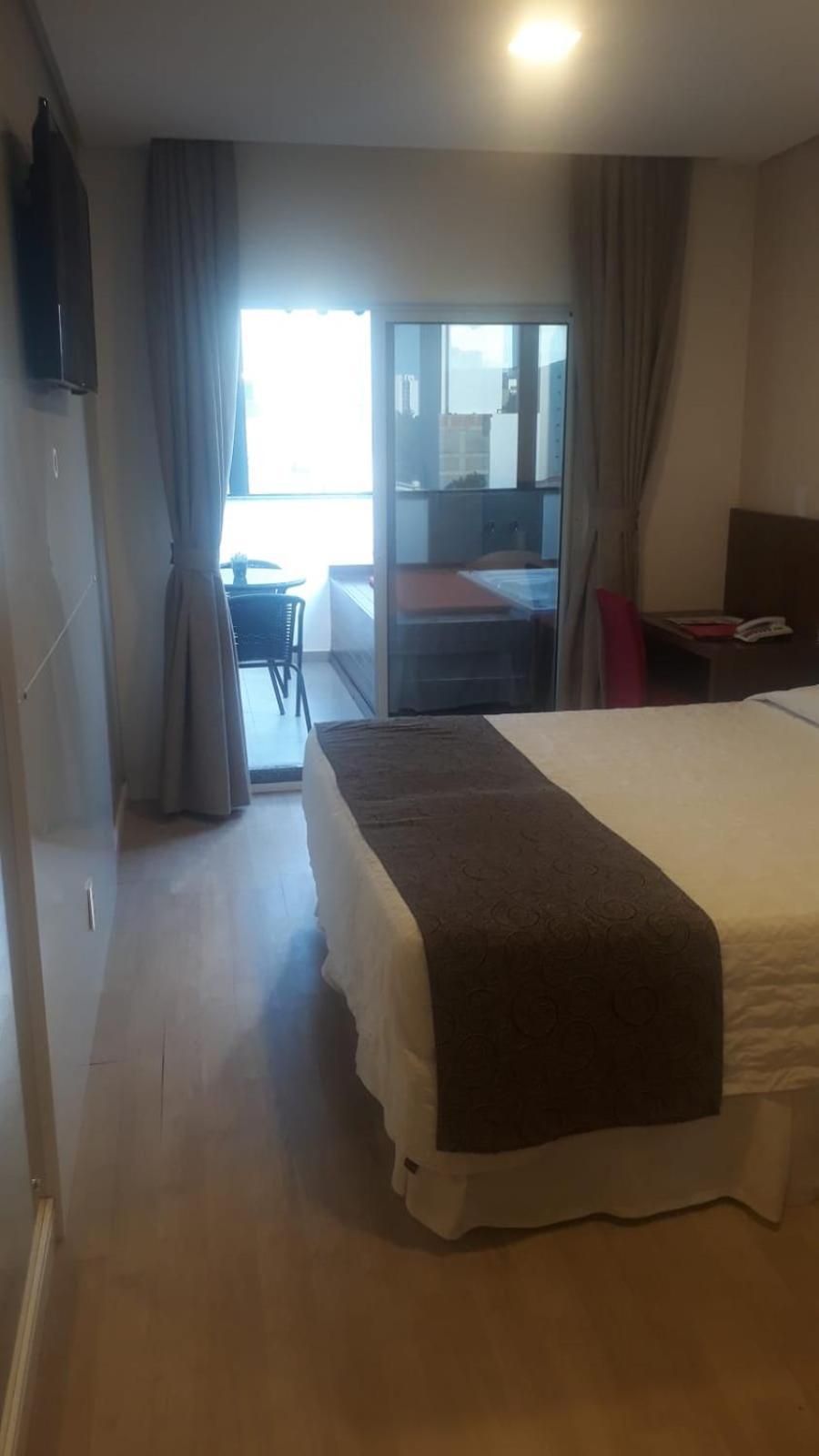 Holiday & Business Hotel - Em Frente Ao Centro De Eventos E Arena Conda Chapecó Kültér fotó